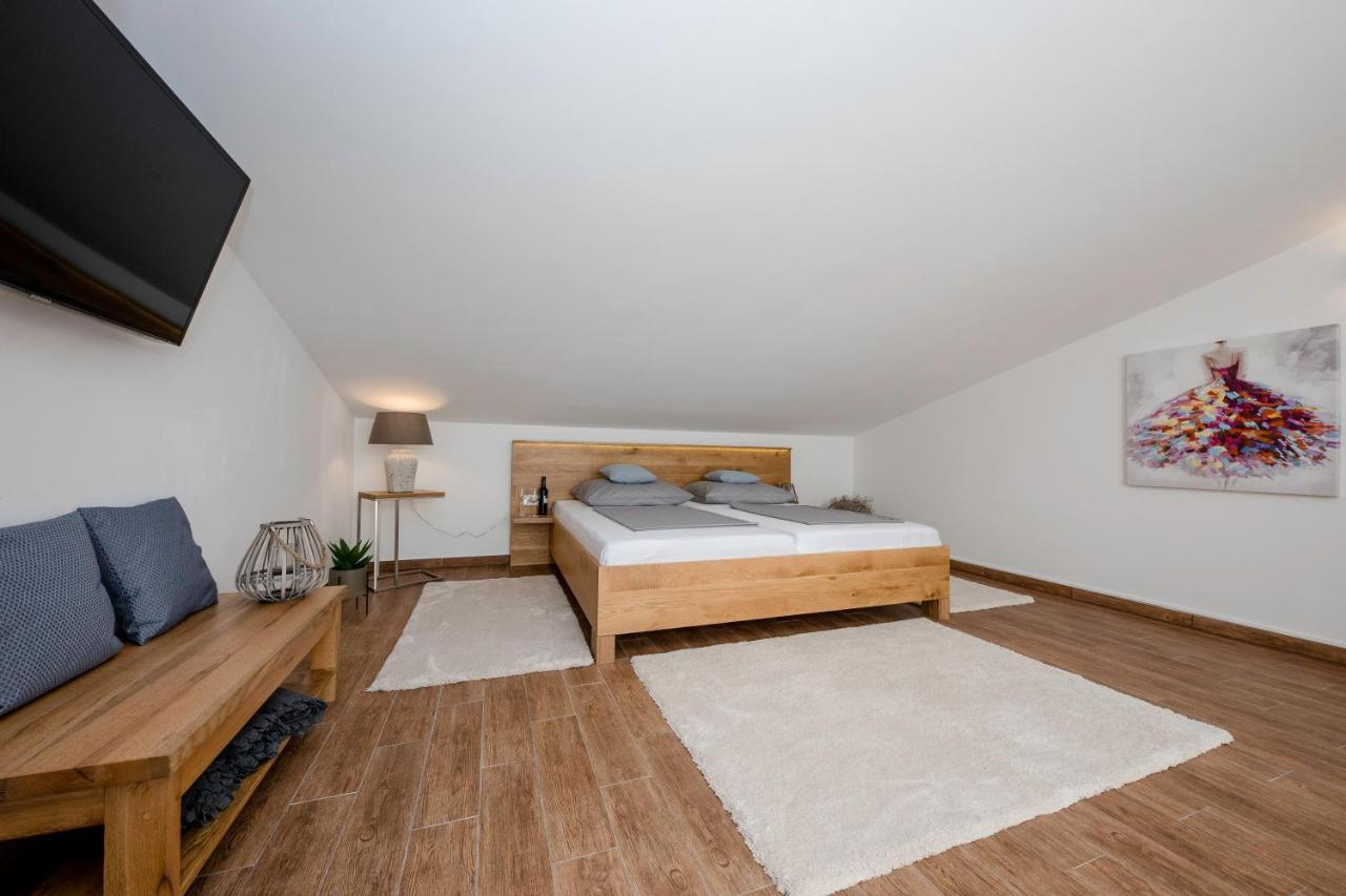 Palit 497/D, Apartment F Extérieur photo